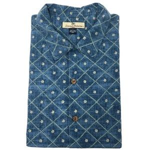 Tommy Bahama 100% Silk Hawaiian Button Up Shirt
